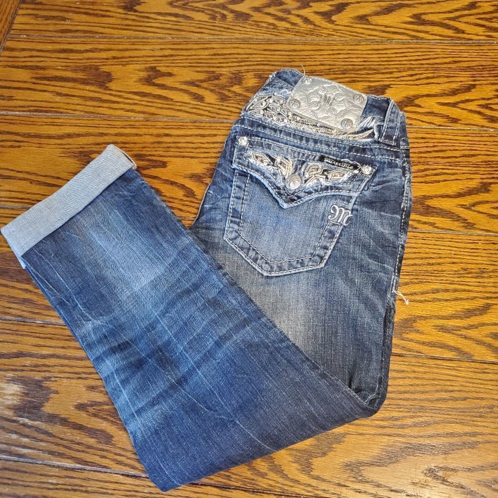 Miss Me blingy cropped jeans sz 26